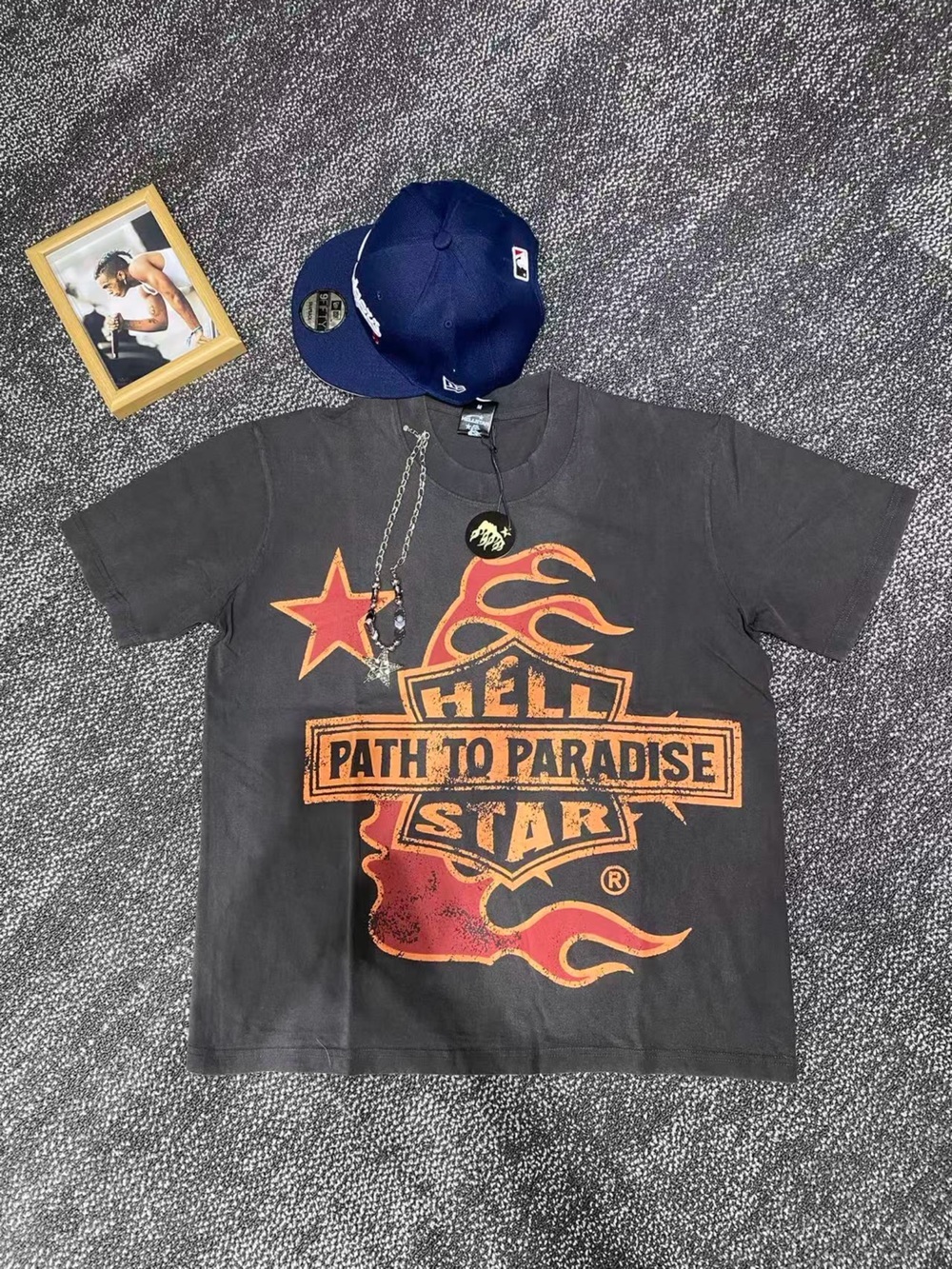 Hellstar Path To Paradise Graphic Tee Vintage Black NWT
